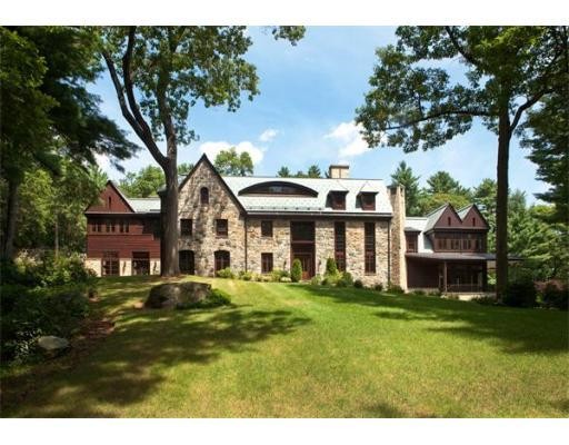 Luxury homes faring well in the Boston suburbs